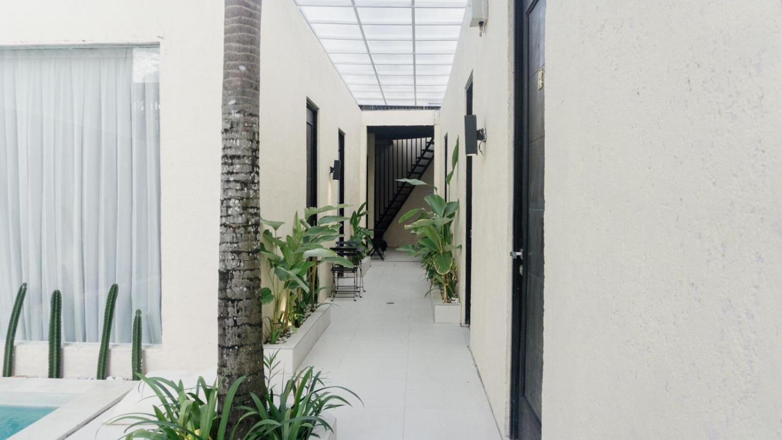 Escotel Tempekan Guest House Canggu Extérieur photo
